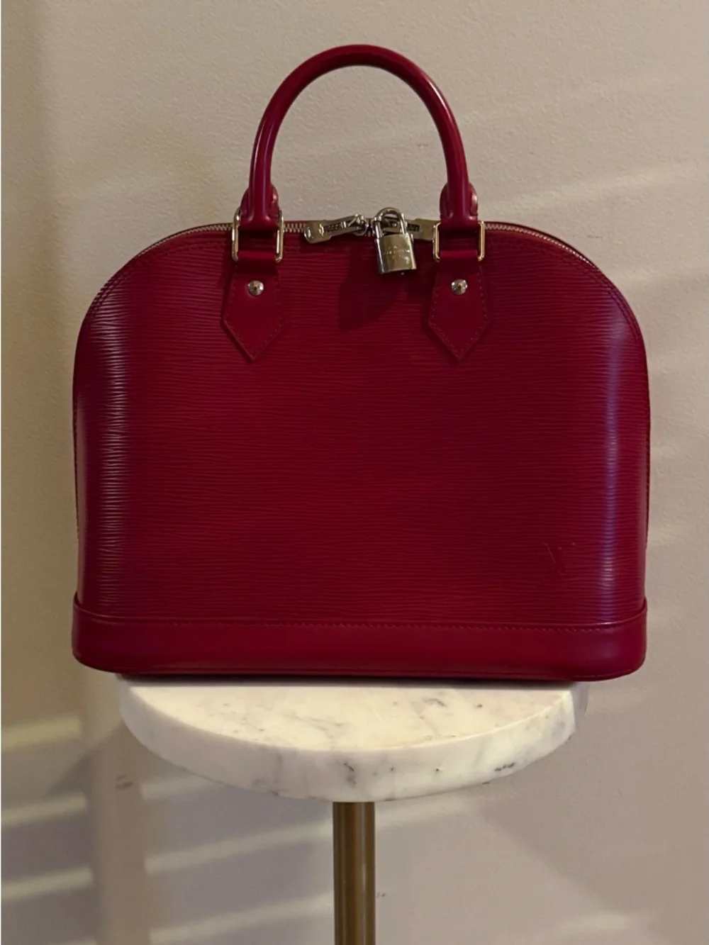 Louis Vuitton Alma PM Epi Leather Top Handle Bag in Deep fuschia - w/receipt